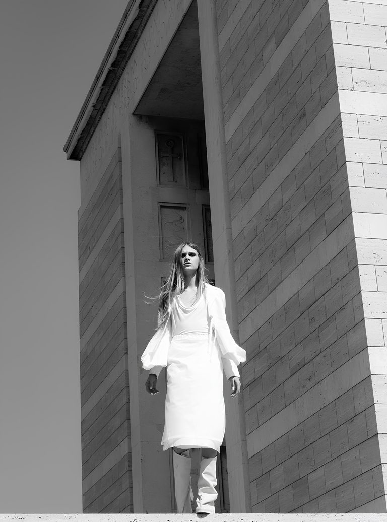 Photo by Gautier Pellegrin (cropped). For illustrative proposes only.
