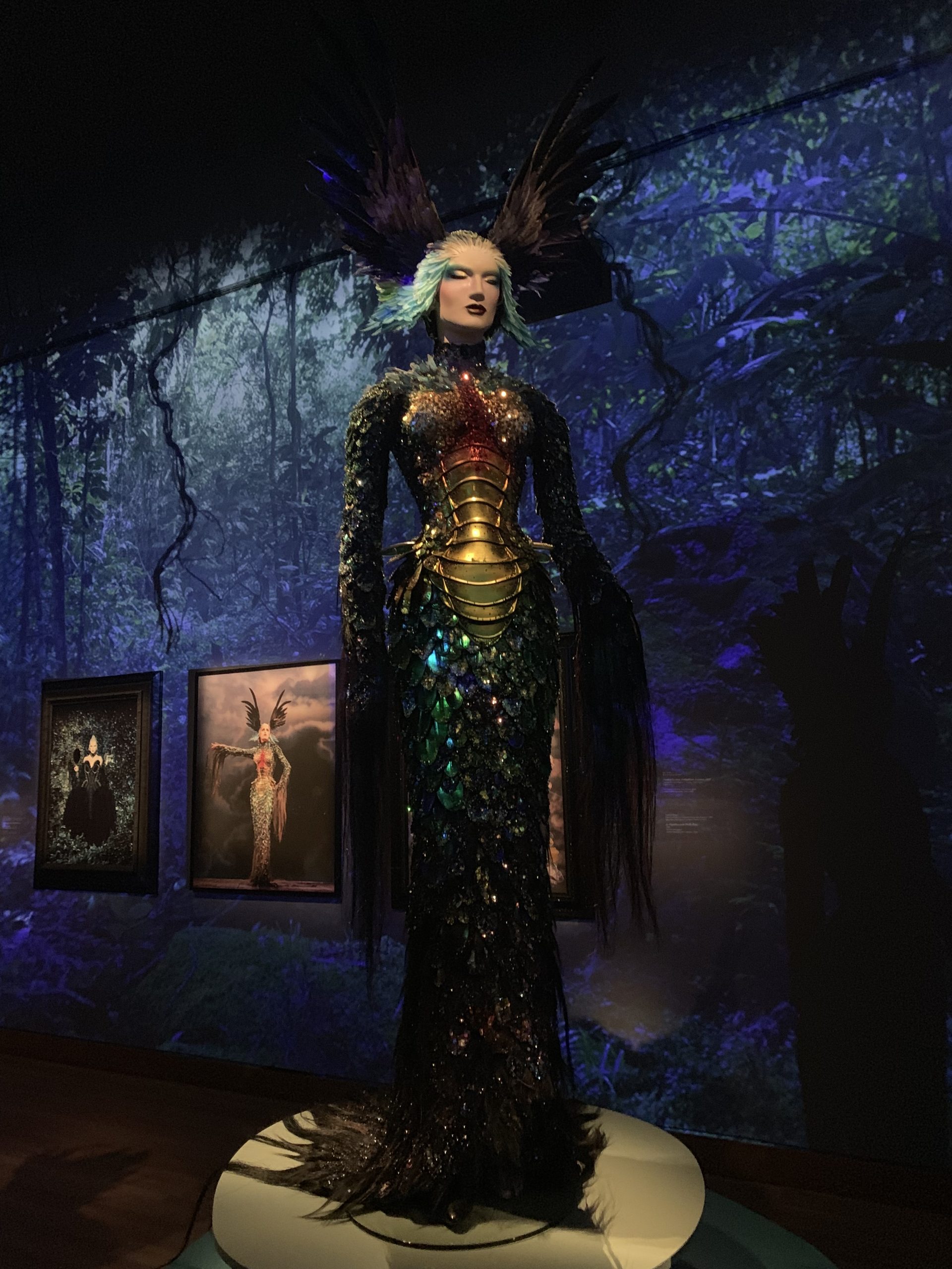 “La Chimère” dress. Photo by Stephen Kelly Photography